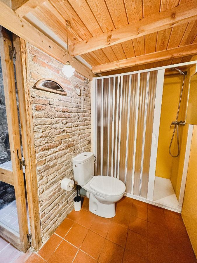 Habitacion Privada, Casa Compartida Con Pareja Private Room, Shared House With A Couple Barcelone Extérieur photo