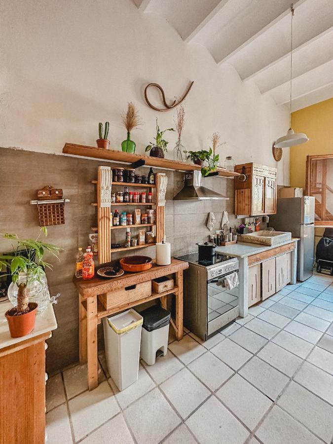 Habitacion Privada, Casa Compartida Con Pareja Private Room, Shared House With A Couple Barcelone Extérieur photo
